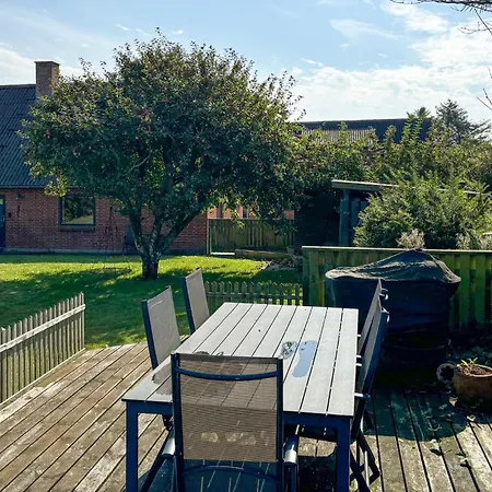 Feriehus Lovely In With Wifi *