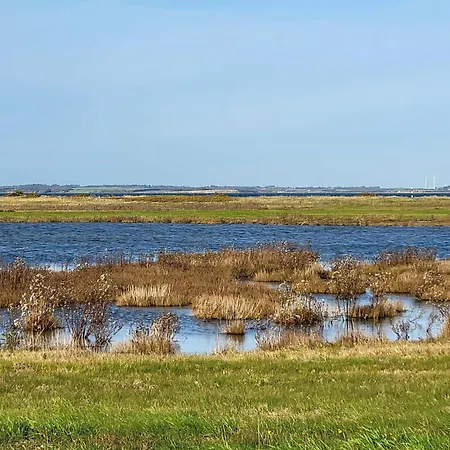 度假居 Lovely In With Wifi Karby