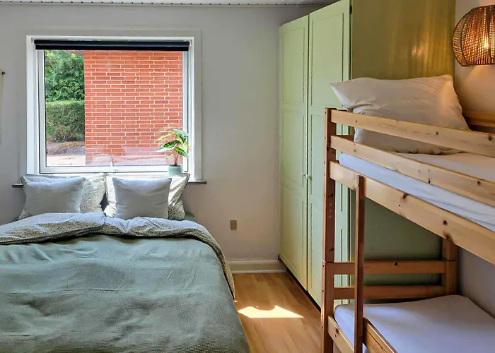 Ferienhaus Lovely In With Wifi Karby